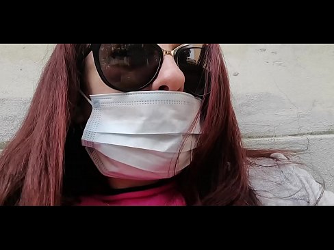 ❤️ Nicoletta se osveti susjedu i piški u njegovoj garaži (Posebna talijanska karantena Covid19) ❤️❌ Jebeni video kod nas